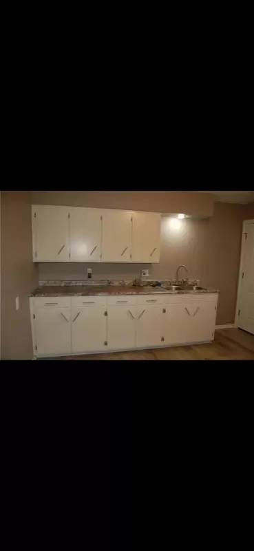 Main picture of 310 E Franklin St