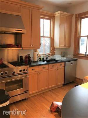 Main picture of 26 Francesca Ave
