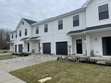 Main picture of 385 N Tuckahoe Rd