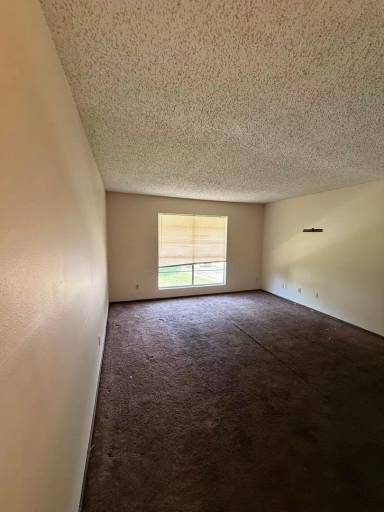 Main picture of Meadows Garden Apartments