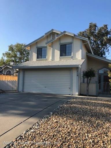 Main picture of 718 Morissette Way