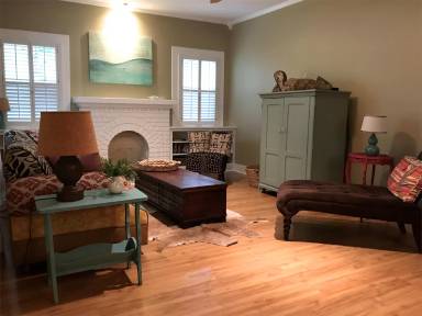 Main picture of 1307 Kenwood Dr