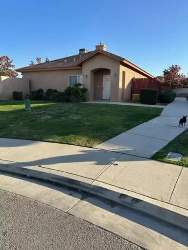 Main picture of 513 Yellow Meadow Ct