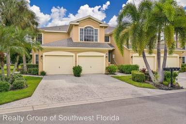 Main picture of 23056 Lone Oak Dr