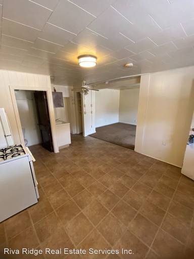 Main picture of 402 Winterburn Ave