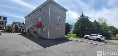 Main picture of 3921 Penn Ave