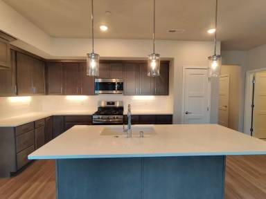 Main picture of 4754 Village View St