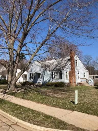 Main picture of 4268 Bond Ave