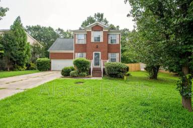 Main picture of 15505 Dehavilland Dr