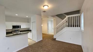 Main picture of 2022 Island Dr