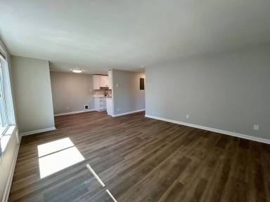 Main picture of 12316 32nd Ave NE