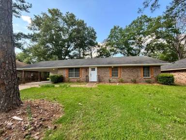 Main picture of 640 Tifton Dr