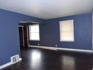Main picture of 7733 Utica Dr
