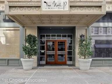 Main picture of 411 W 7th St