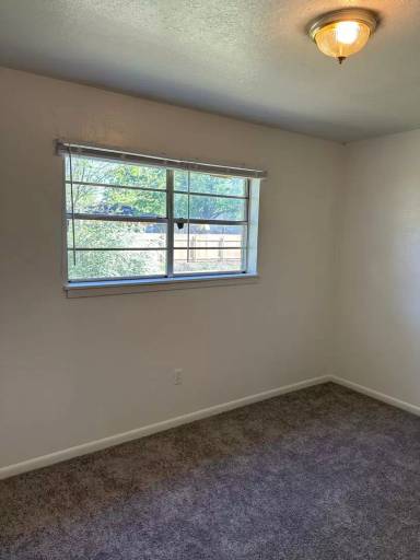 Main picture of 1427 Cynthia Ln