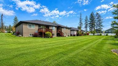 Main picture of 42 E Hastings Rd