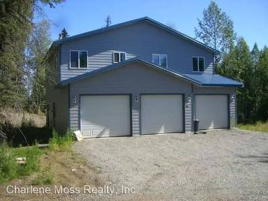 Main picture of 3111 N Edgewater Dr