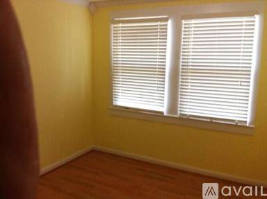 Main picture of 3902 Oakdale Cir
