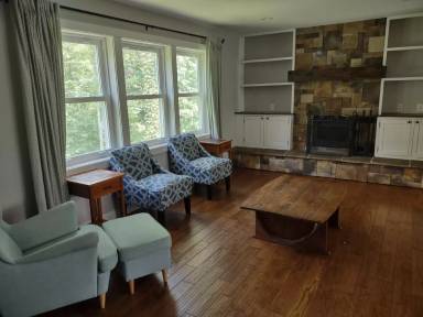 Main picture of 8125 Rothman Rd