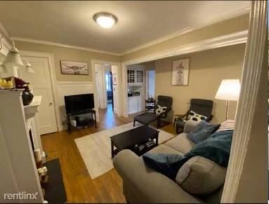 Main picture of 448 Park Dr