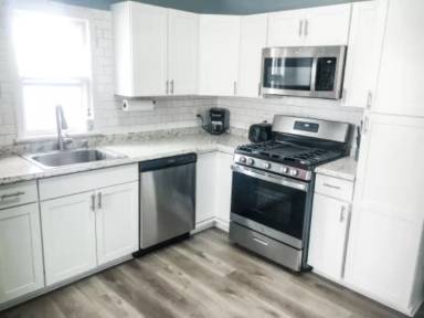 Main picture of 809 Locust St