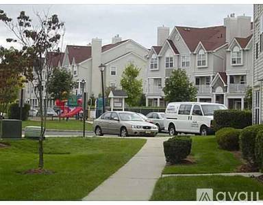 Main picture of 5 Edinburgh Ct