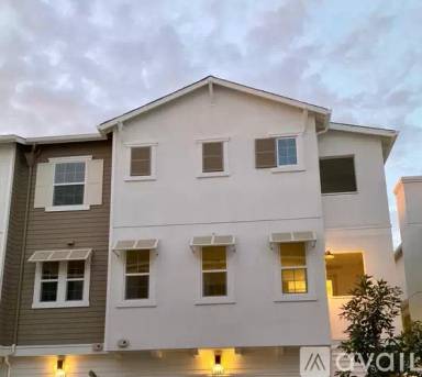 Main picture of 1528 Coffee Berry Ln