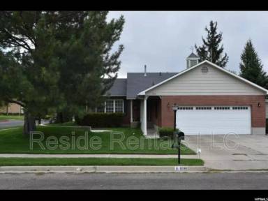 Main picture of 1590 E 1325 N