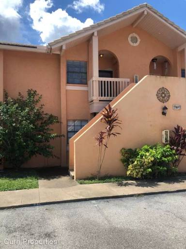 Main picture of 2107 Hidden Grove Ln