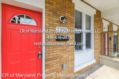 Main picture of 2202 Baker St