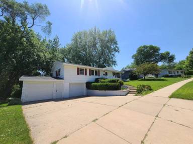 Main picture of 3620 3rd Pl NW