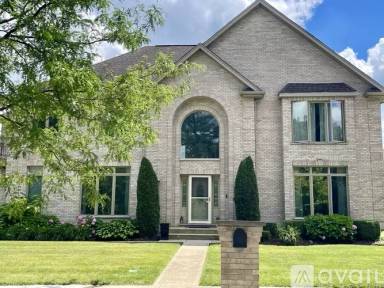 Main picture of 323 Eden Ct