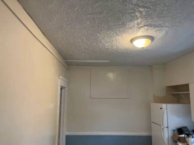 Main picture of 703 13th St NW
