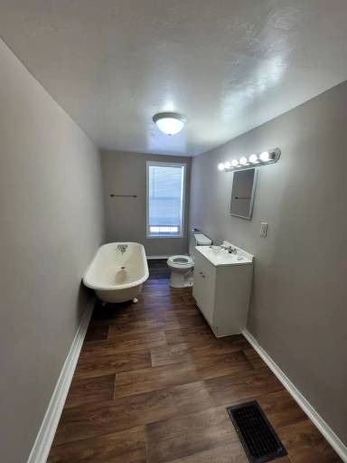 Main picture of 1822 Greenbush St