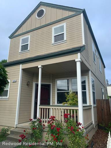 Main picture of 1476 Tammy Way
