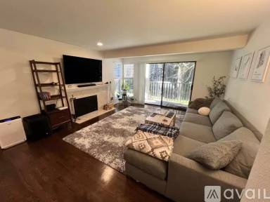 Main picture of 3927 108th Ave NE