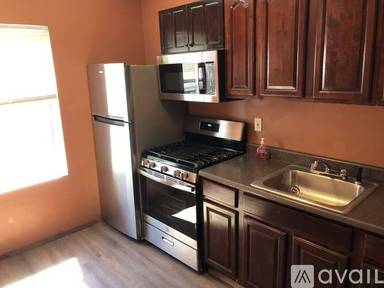 Main picture of 5420 Andrews Ave