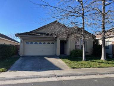 Main picture of 2332 Migration Ct