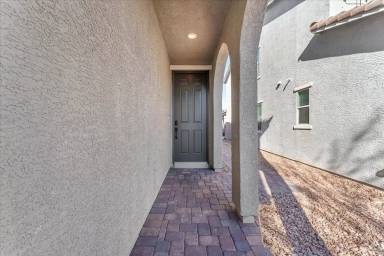 Main picture of 8538 Taizi Ave