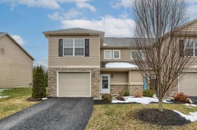 Main picture of 33 Parker Spring Ave