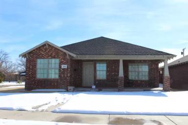 Main picture of 2023 15th St