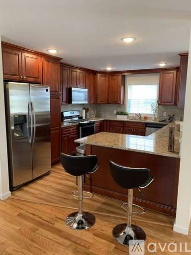 Main picture of 35 Laurel Ave