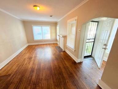 Main picture of 328 Hodges St