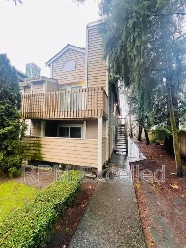 Main picture of 22700 30th Ave S