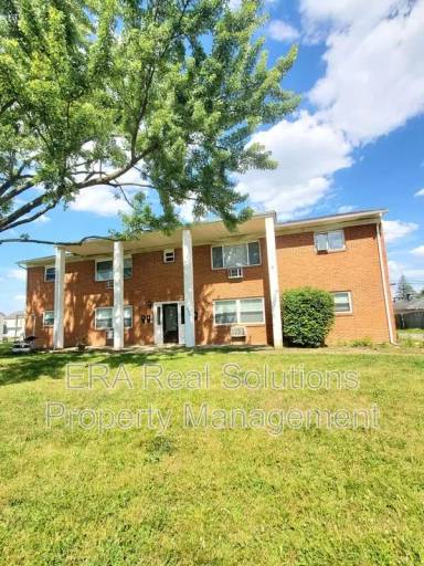 Main picture of 690 Kingsford Road