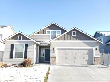 Main picture of 6120 N Seacliff Ave