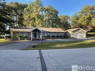 Main picture of 4 Safe Haven Ct
