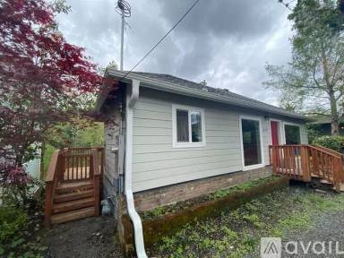 Main picture of 6105 SW 32nd Ave