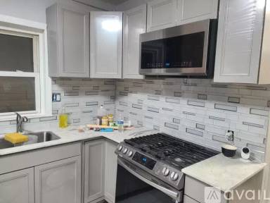 Main picture of 200 Van Nostrand Ave