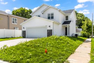 Main picture of 345 Estberg Ave